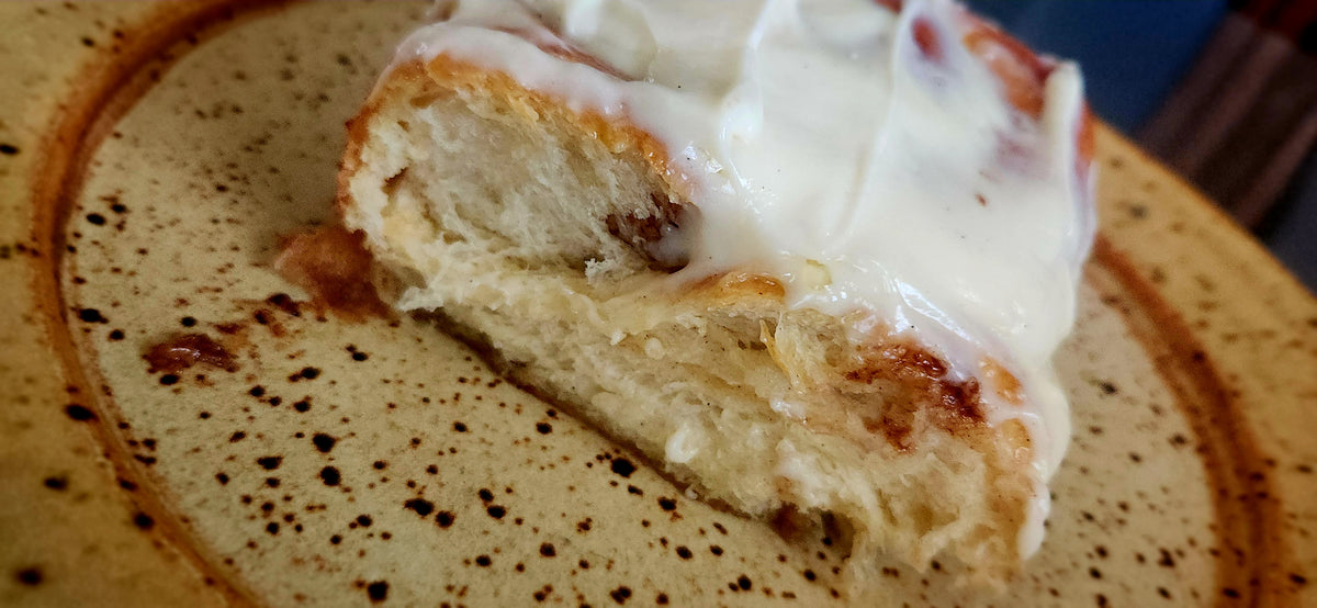 Classic Amish Inspired Cinnamon TWIST